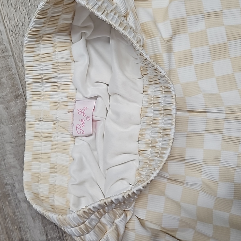 Checkered Pajama Set - Picture 5 of 6